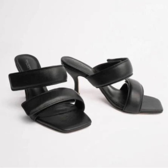 Tony Bianco Shoes - TONY BIANCO BOUNTY BLACK SHEEP NAPPA HEELS SIZE 6.5